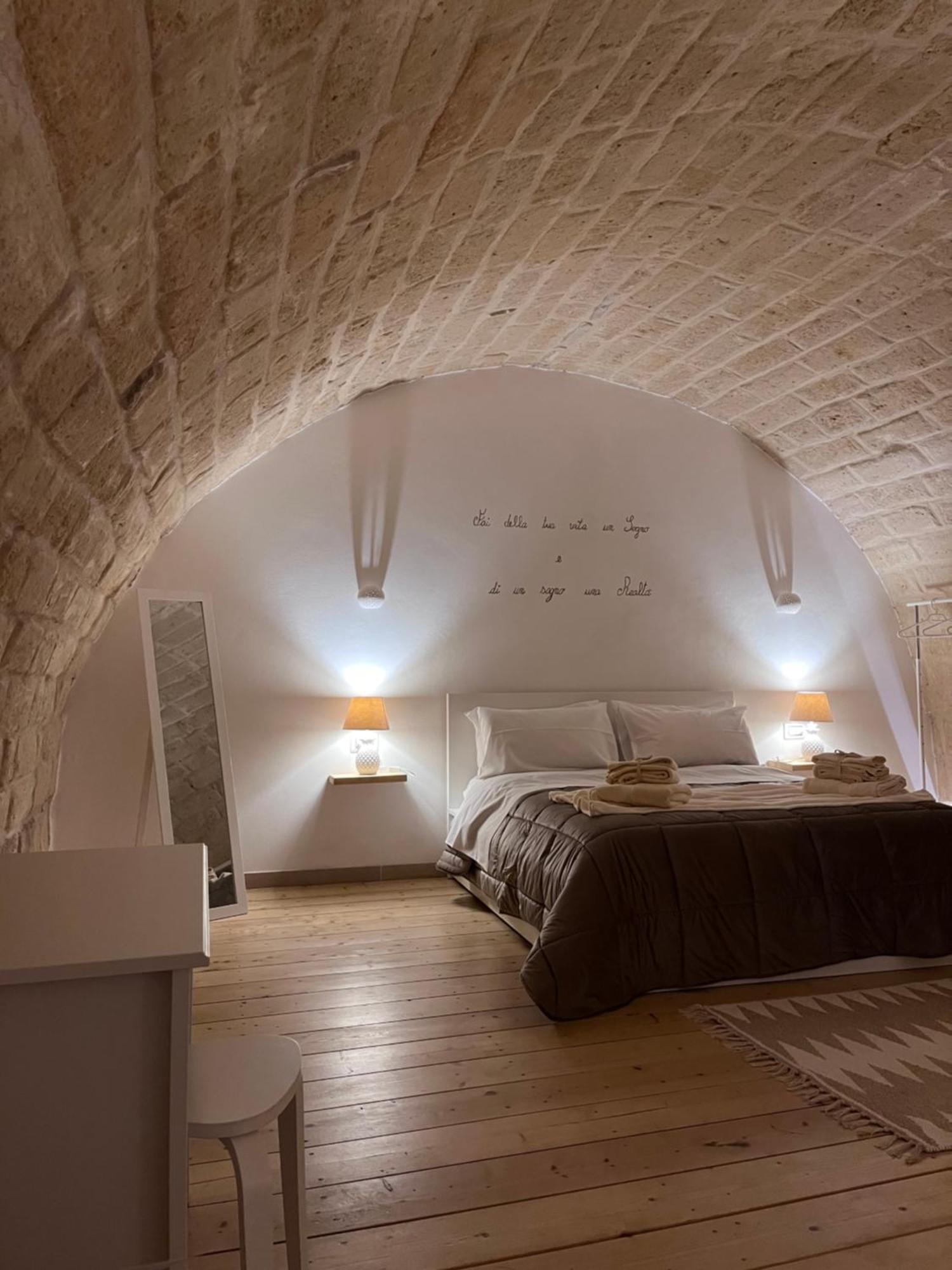 Epoca Suite House Trani Exterior foto